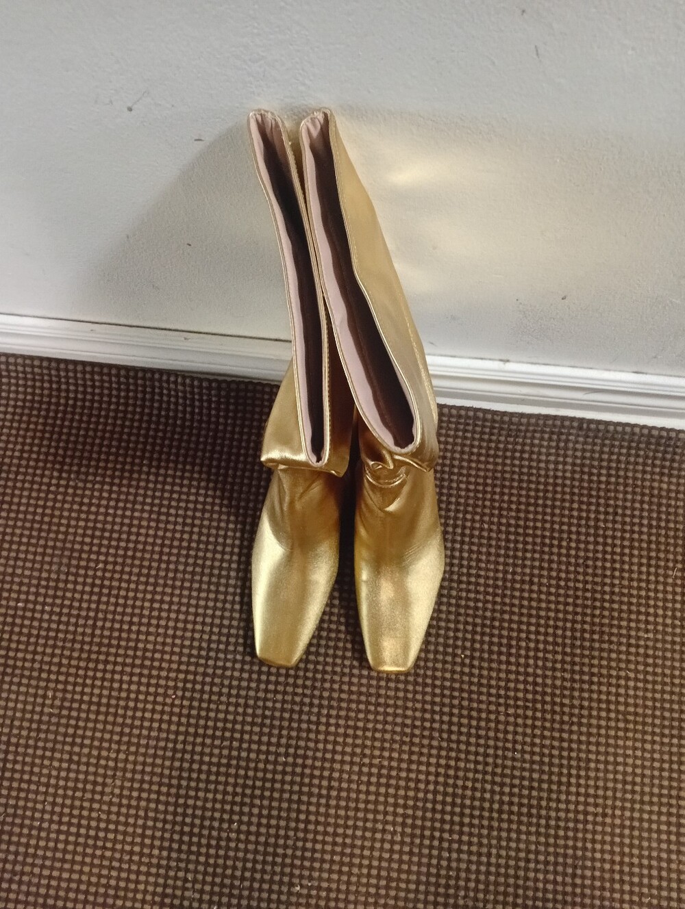 Beauty Cry Gold Square Toe Flat Knee High Boots size 7 Brand New
